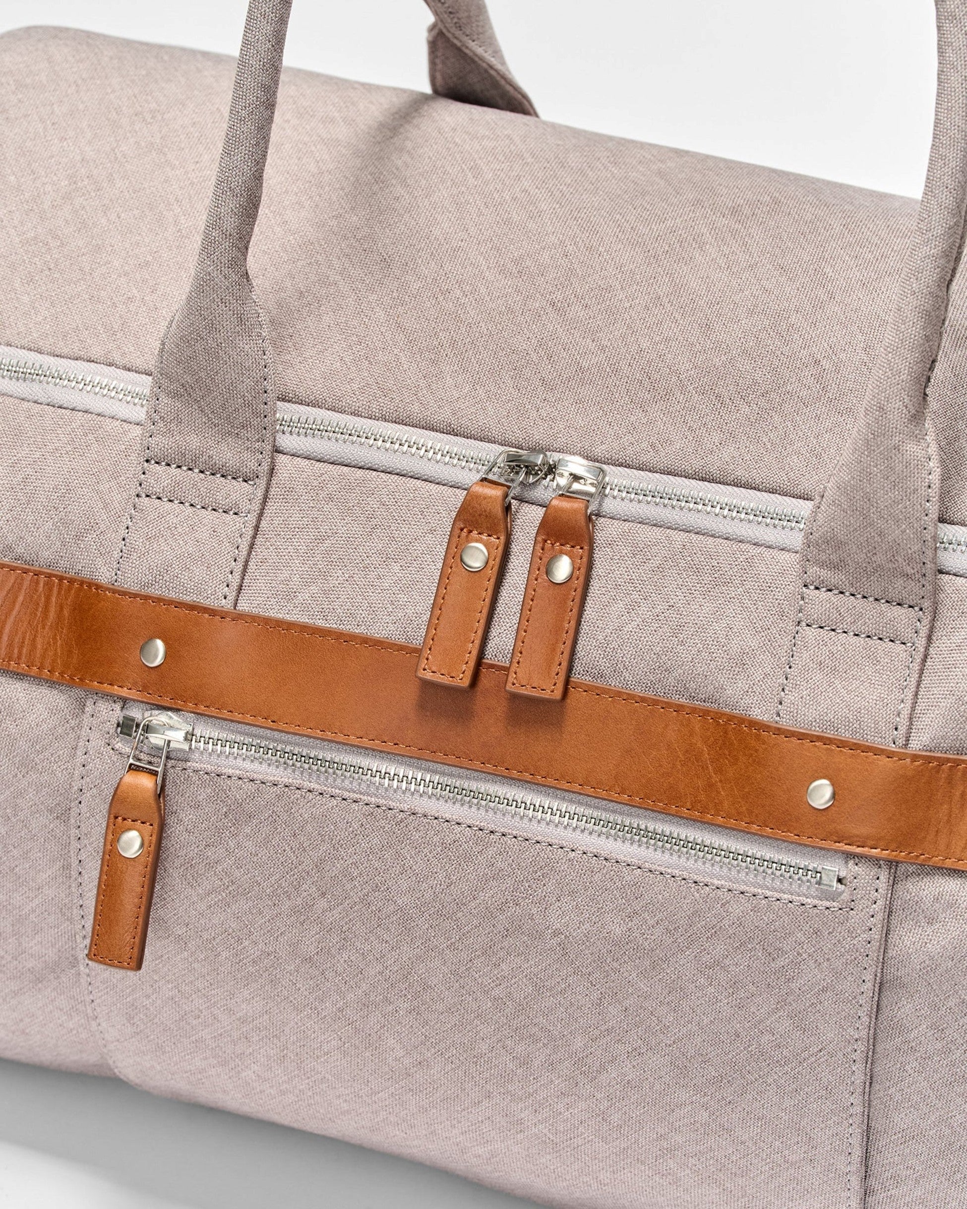 LUXE FRONT ZIP DUFFLE - GRAY - Image 3