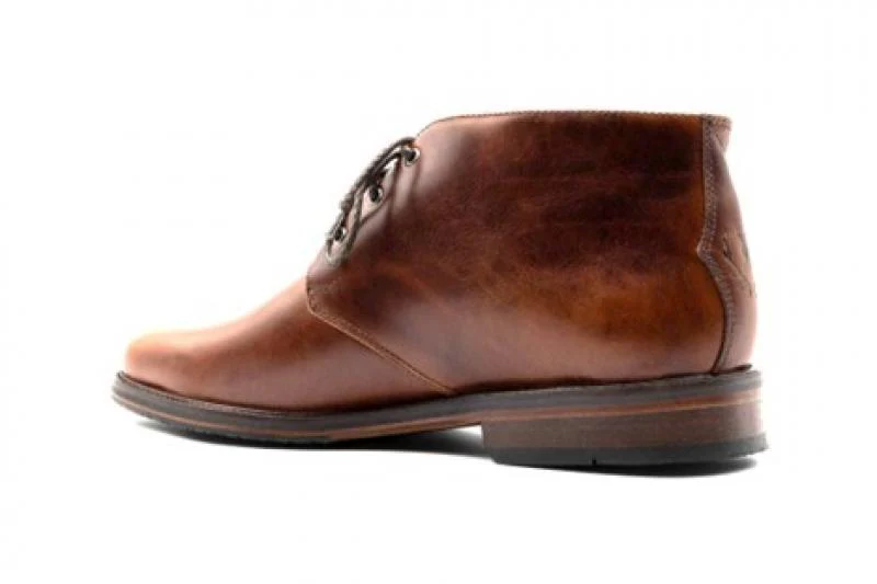 OLD ROW OILED LEATHER CHUKKA BOOT - CIGAR - Image 3